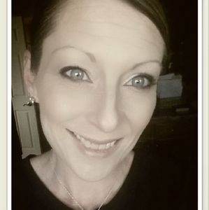 Meet your Posher, Karisa